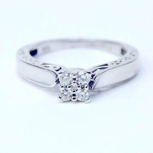 10k diamond ring